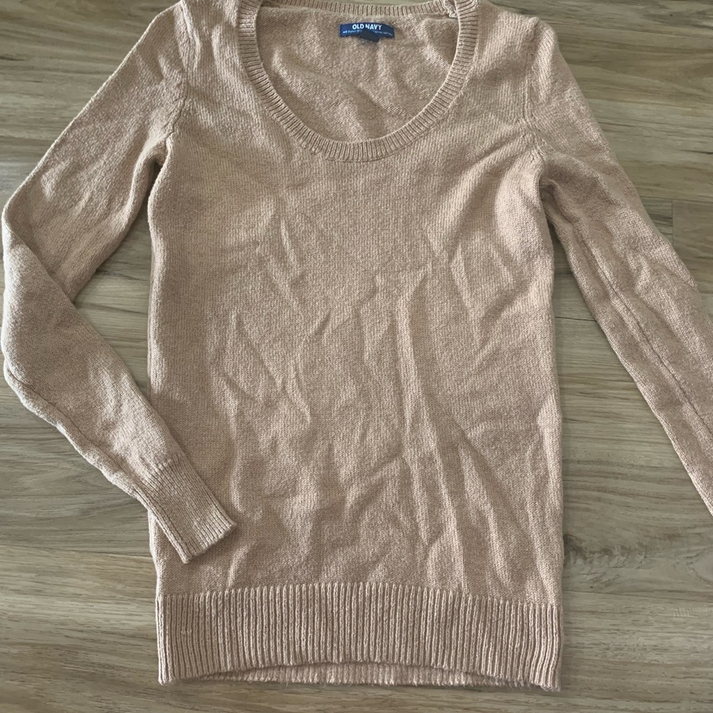 Brown/tan sweater